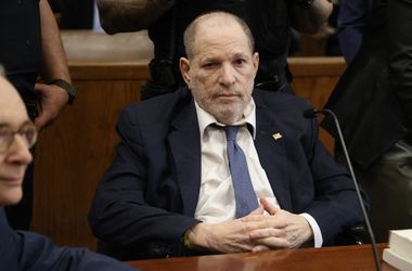 15 év börtönre ítélték Harvey Weinsteint egy alkalmazottja szexuális zaklatásáért