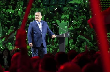 Orbán üzent a Harcosok Klubjának: Akkor lesz béke, amikor győzünk