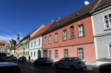 Elárulta a posta: elsők között a belbudai nyugdíjasok kapják az élelmiszer-utalványokat