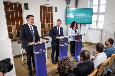Úgy tűnik, Magyar Péter redditezett egy sajtótájékoztatón