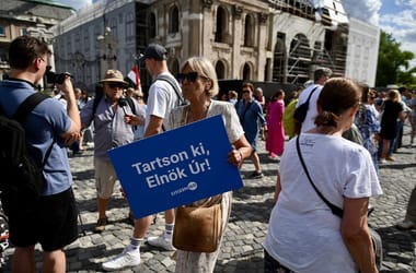 Újra üzent Sulyoknak Magyar Péter: „Még működhet az azonnali lemondás”