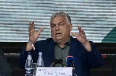 Virág Andrea: Orbán Viktor hülyének nézi a fiatalokat