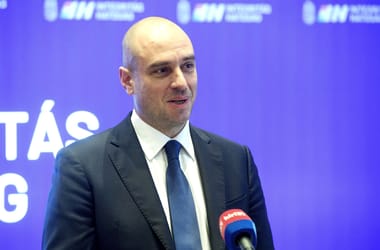 Hűtlen kezeléssel is megvádolta az Integritás Hatóság elnöké