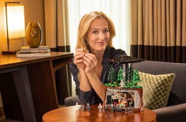 Meglepetés a rajongóknak: jön a Lego X-akták készlete
