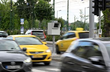 Több mint százezer gyorshajtási bírság maradt befizetetlenül