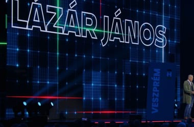 Megtaláltuk Lázár János közel 200 milliós, eddig homályos extrabevételének forrását