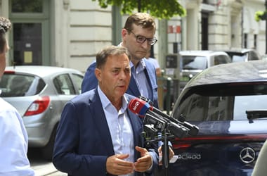 Elítélte az ügyvédi kamara, hogy fideszes képviselők ügyvédeket bélyegeztek meg