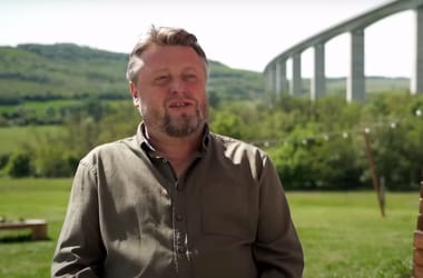 Súlyos betegség után elhunyt Szalai Dezső, a kőröshegyi Völgyhíd Konyha & Rét étterem egykori tulajdonosa