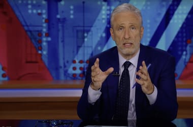 Jimmy Kimmel felfüggesztése után Jon Stewart megcsinálta a Trump-kompatibilis Daily Show-t