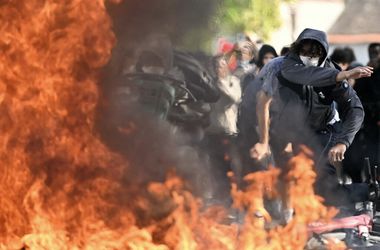 Zavargásokba csaptak át a francia diáktüntetések – videó