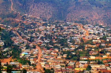 Ruanda illegális bevándorlók befogadásáról tárgyal az Egyesült Államokkal