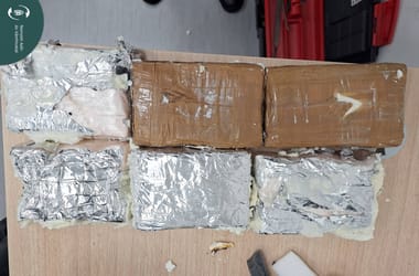 Hat kiló kokaint találtak egy utasnál a ferihegyi repülőtéren