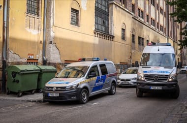 Bűnismétlés veszélye miatt rendelték el a parkfenntartási botrány gyanúsítottjainak a letartóztatását
