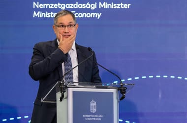 A bankok utoljára a pandémia idején kezdték ilyen pocsékul az évet, a Fidesz 540 milliárd forintra sarcolta őket