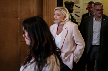 Marine Le Pent 15 hónapra eltiltották a közhivatal viselésétől, de elvben indulhat a jövő évi elnökválasztáson