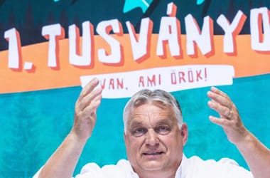 Nem elég tigrisnek lenni, annak is kell látszani – legnehezebb tusványosi fellépésére készül Orbán
