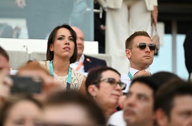 Orbán Ráhelék a választás előtt ismét külföldre költözhetnek, az USA a cél