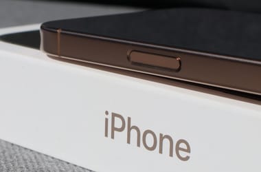 Kiszivárgott fotón látni, mi a legnagyobb különbség az amerikai és a kínai iPhone 17 Pro között