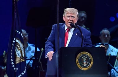 A következő fél évben súlyos csapások érhetik az amerikai demokráciát