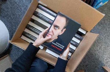 Betiltották Oroszországban Alekszej Navalnij börtönben írt memoárját
