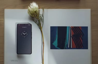 Befutott a szuveneritás-telefon, amit Európában terveztek és gyártottak