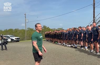 Pete Hegseth elég jó helyezést érne el egy Szijjártó-emlékversenyen