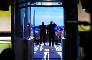 Mesterlövészekkel és drónokkal készült egy 19 éves férfi és csapata Trump UFC-bulijára, az FBI elkapta őket