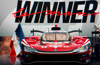 Vége a 24 órás küzdelemnek, a Toyota nyerte Le Mans-t