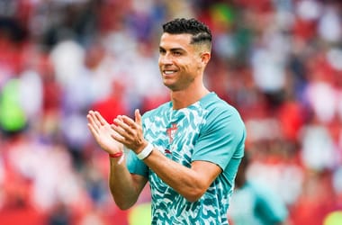 Foci-vb-nyolcaddöntő: Portugália – Spanyolország (ÉLŐ)