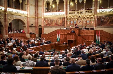 Újra a vagyonvisszaszerzésről tárgyal jövő héten az Országgyűlés