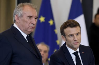 Bukhat a francia kormány: bizalmi szavazás dönt majd a kemény megszorítócsomagról