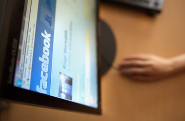 Ez történt: Bedurvultak a Facebooknál, 210 ezer forintot kérnek érte, hogy valaki posztolhasson szabadon