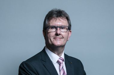 A londoni parlament épületében erőszakolhatott meg egy nőt a korábbi északír pártvezér