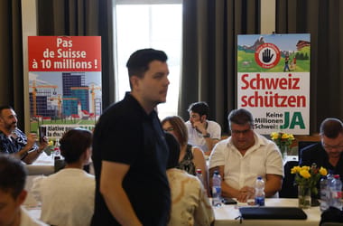 Eldőlt: Svájc nem fog az ország népességének maximalizálásával küzdeni a bevándorlás ellen