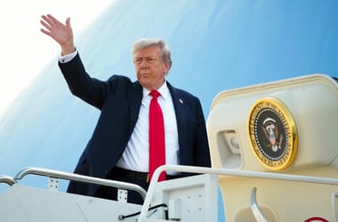 Trump kirúgatta a Pentagon hírszerzési vezetőjét, mert nem tetszett neki az izraeli légicsapásokról szóló jelentés