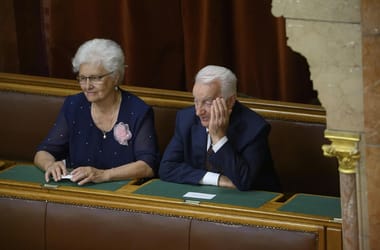 Orbán Viktor testvérének és édesanyjának bányacégét a kiszabható legnagyobb összegre büntették meg