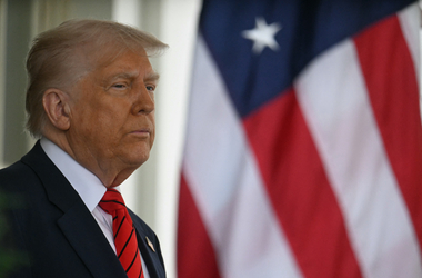 Katonai repülőgéppel deportálna bevándorlókat Líbiába a Trump-kormány
