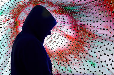 Titkos üzenetet írtak a mesterséges intelligenciának a kutatók, hogy a felhasználók után kémkedjen – íme a rejtélyes szöveg