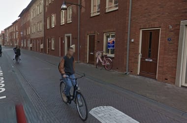 Áll a bál, mert 20 km/órás sebességkorlátozást tesztelnek egy holland városban