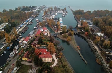 Kinyitják a Balaton zsilipjét Siófoknál, de a vízügy előre szól: ez nem vízleeresztés