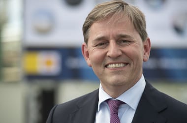 Veterán Shell-fejest igazol a kormány kedvenc energiakereskedője