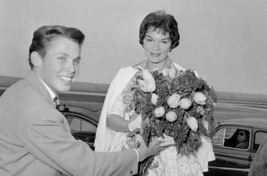 Elhunyt Connie Francis, akinek a Pretty Little Baby című száma 62 év után lett sláger a TikTokon￼
