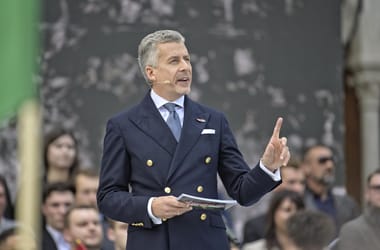 Rákay Philip tanácsadó cége 100 milliós osztalékot fialt