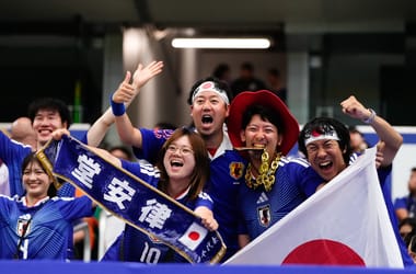 Hollandia–Japán a focivébén – ÉLŐ