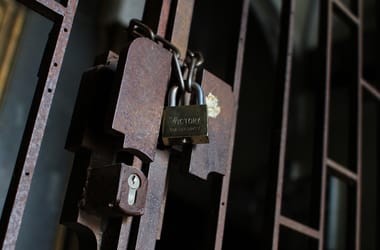 Elaknásított terep várja a kormány rendcsinálóit a Schadl névvel „fémjelzett” piacon