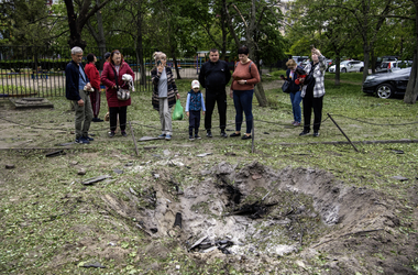 Ketten meghaltak Kijevben, miután az oroszok újabb támadást indítottak az ukrán főváros ellen