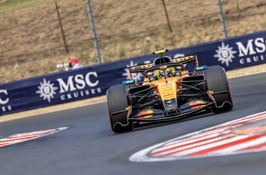 Felzúgtak a motorok a Hungaroringen, ahol legendák neveit kapták meg a kanyarok – fotókon az F1-es hétvége pénteki napja