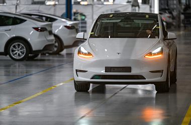 Elektromos fordulat a használt SUV-knál: már a Tesla is toplistás