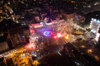 Történelminek minősítik a szerbiai és a brazíliai választások eredményét több tekintélyes nyugati lapban