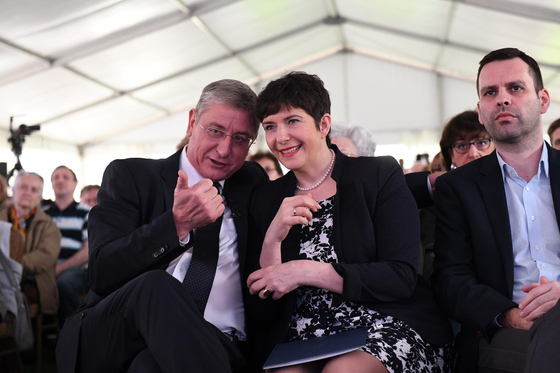 Gyurcsány visszavonul a politikától, elválnak Dobrev Klárával